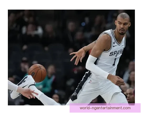 马刺新赛季年轻阵容崛起冲击西部季后赛前景引发联盟关注热议焦点