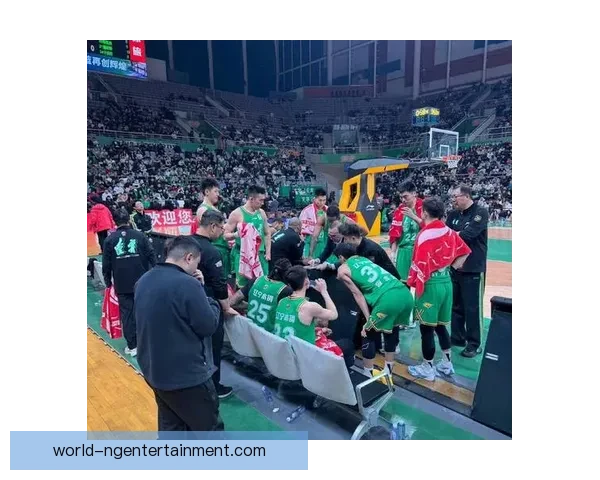 CBA季后赛激战正酣各队争夺总冠军悬念持续升级 CBA季后赛激战正酣各队争夺总冠军悬念持续升级